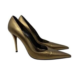 Stuart Weitzman Pointed Toe Stiletto Heels Womens Size 9.5 Narrow Gold *READ